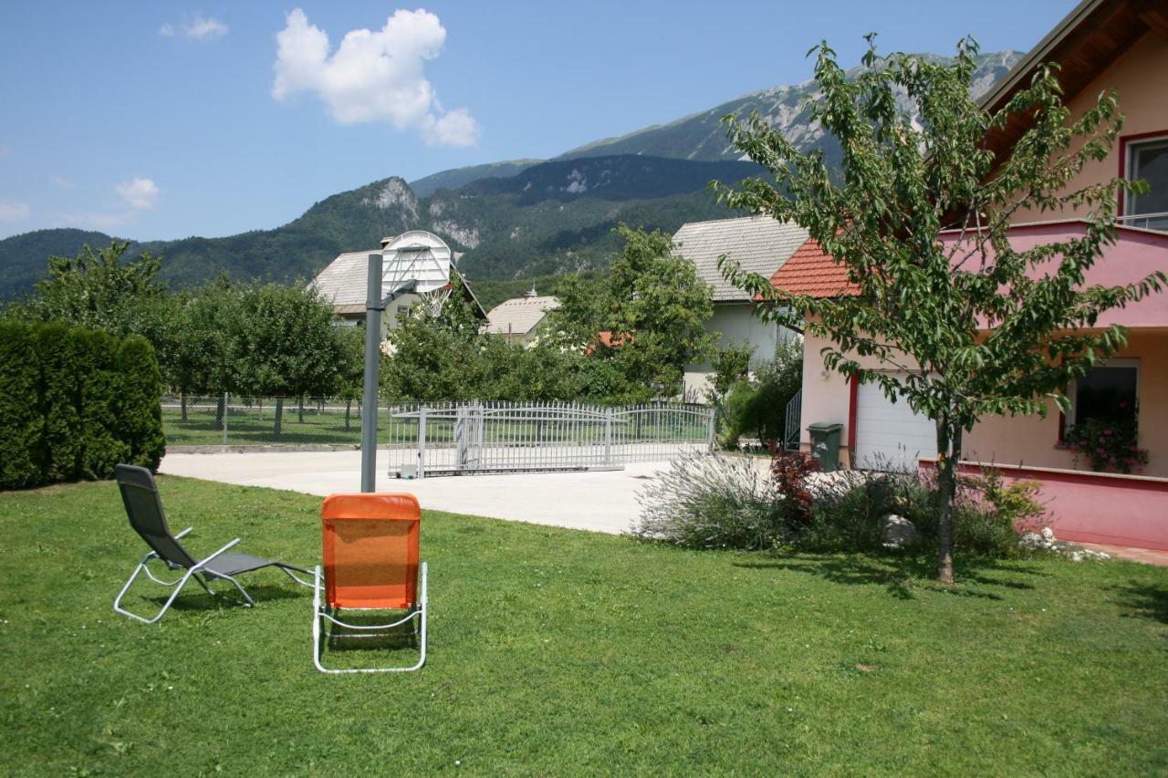 Apartment Marjetka Zirovnica Exterior photo